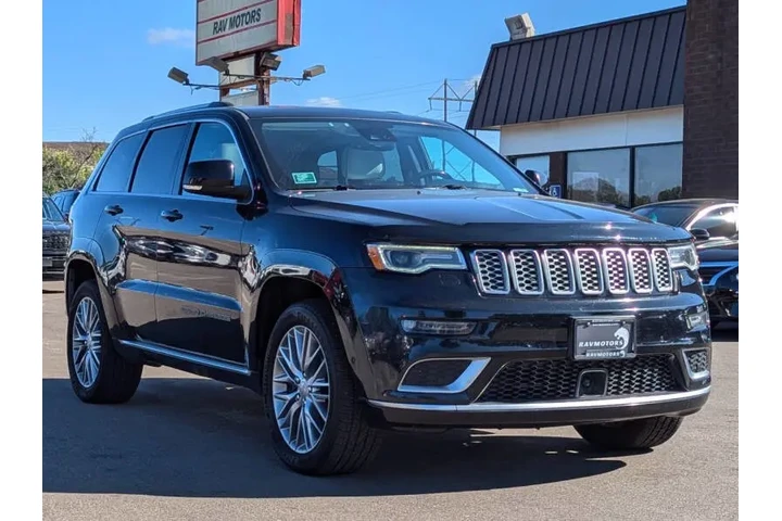 $17955 : 2017 Grand Cherokee Summit image 6