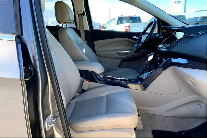 $7991 : Ford Escape 2014 Titanium 4d image 8