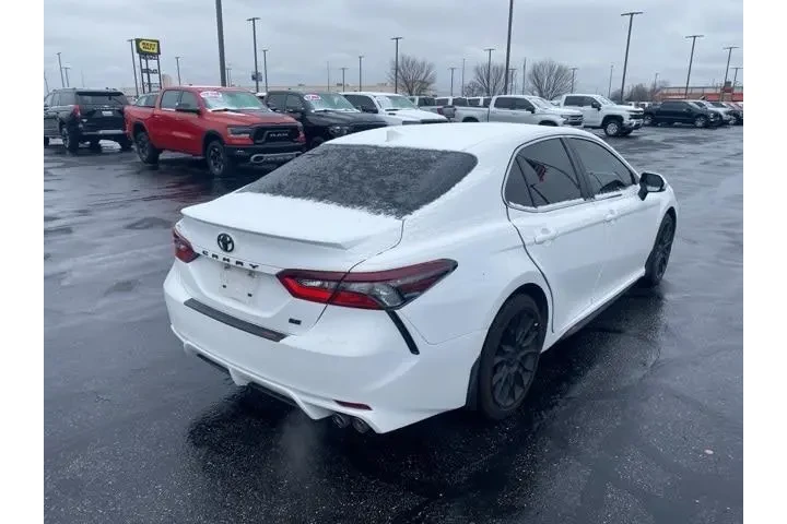 $19998 : Toyota Camry 2021 SE 4dr Sed image 5