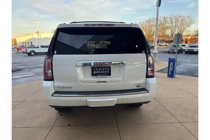 $27342 : GMC Yukon 2019 4x4 Denali 4d image 4