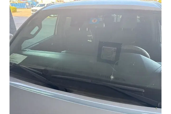 $28025 : Toyota Tacoma 2019 4x4 SR5 V image 10