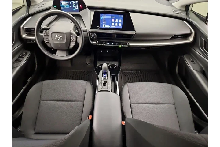 $27998 : Toyota Prius 2024 LE 4dr Hat image 9