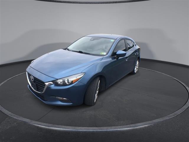 $11000 : PRE-OWNED 2017 MAZDA3 4-DOOR image 4