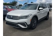 $18590 : Volkswagen Tiguan 2023 SE 4d thumbnail