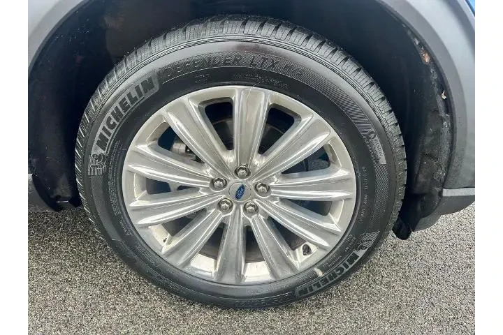 $22499 : Ford Explorer 2021 AWD Limit image 9