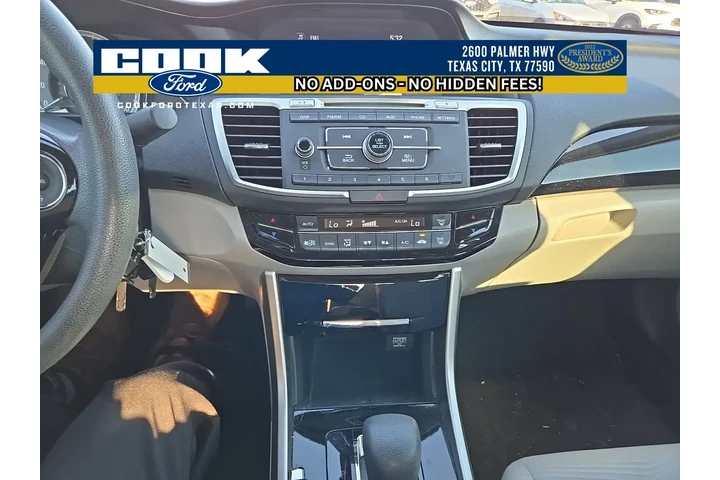 $17989 : Honda Accord 2017 LX 4dr Sed image 6