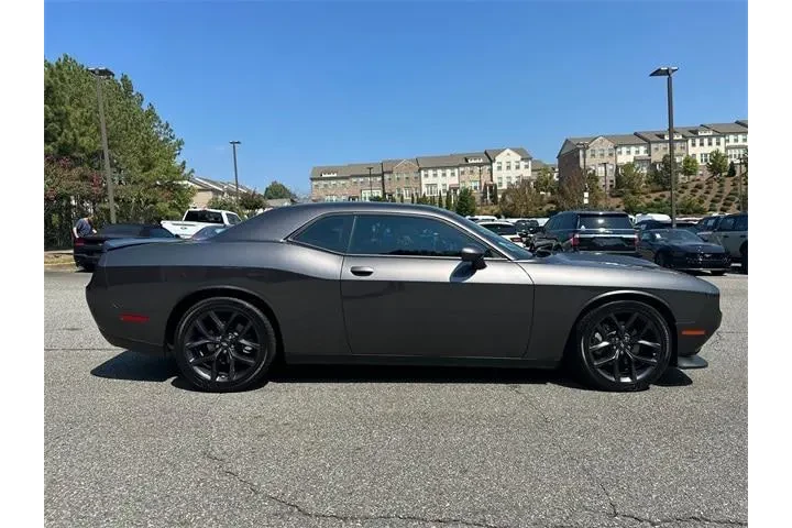 $37348 : Dodge Challenger 2023 R/T 2d image 8