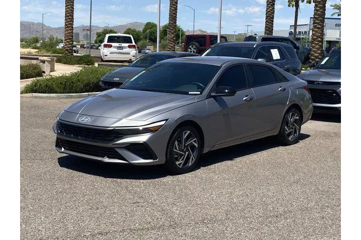 $19988 : Hyundai ELANTRA 2025 SEL Spo image 7