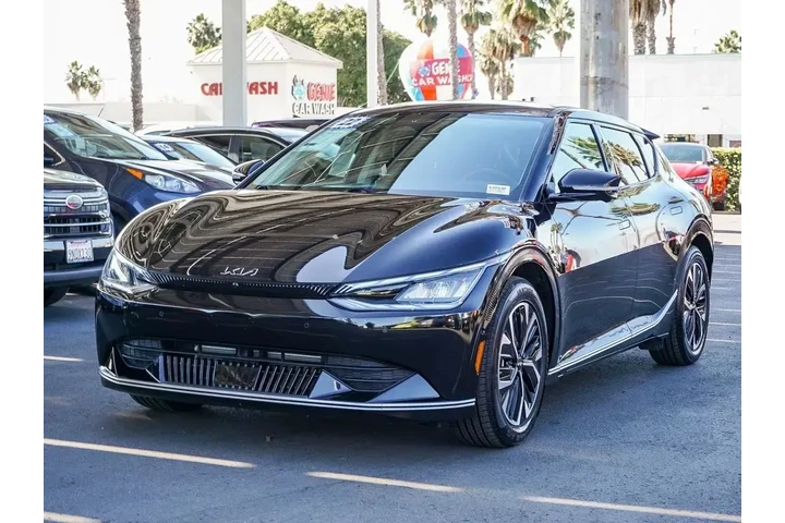 $24492 : Kia EV6 2022 AWD Wind 4dr Cr image 3