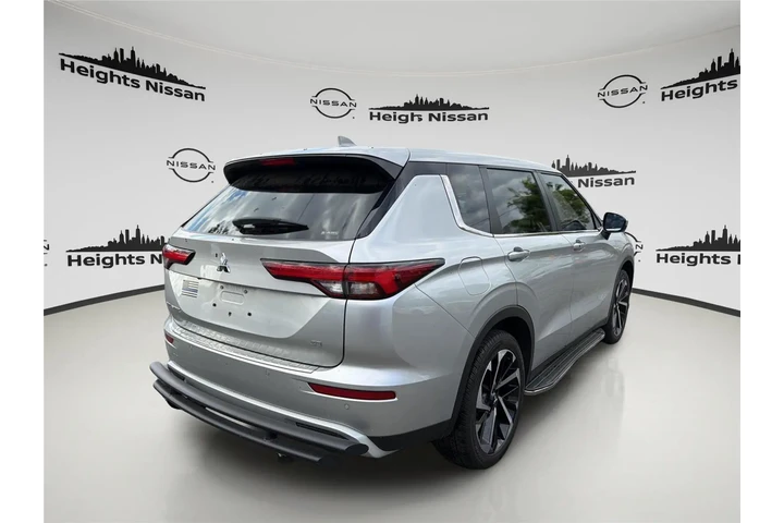 $25977 : Mitsubishi Outlander 2024 AW image 5