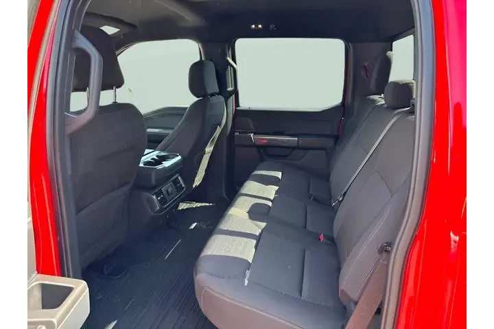 $37995 : Ford F-150 2023 4x4 XLT 4dr image 5