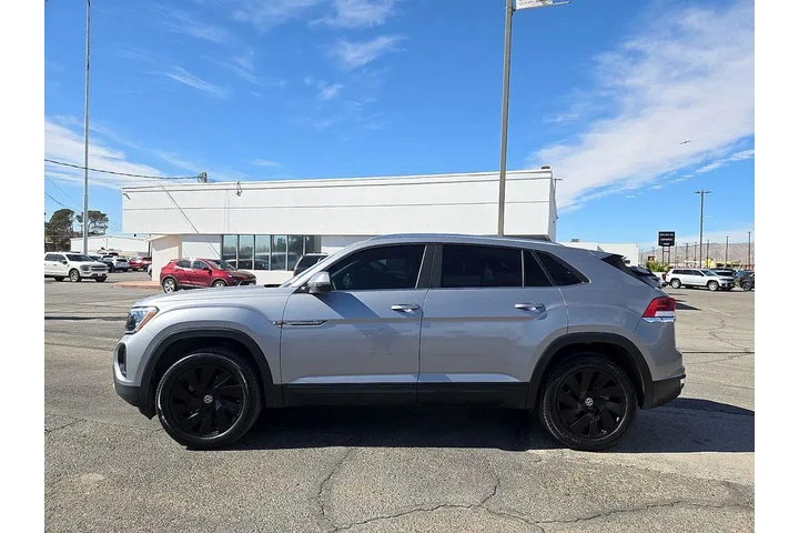$30382 : Volkswagen Atlas Cross Sport image 5