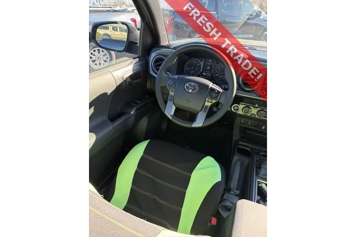 $34874 : Toyota Tacoma 2022 4x4 TRD O image 8