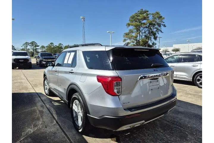$29591 : Ford Explorer 2023 XLT 4dr S image 4