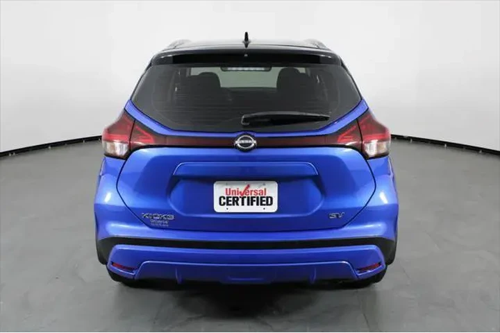 $17487 : Nissan Kicks 2023 SV 4dr Cro image 10