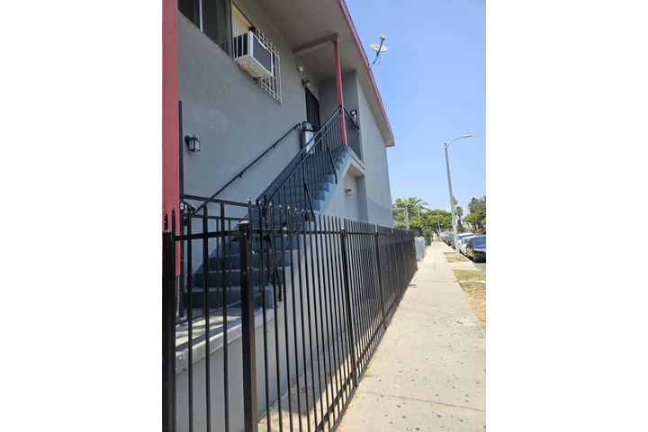 Gate Motor Installacion image 8