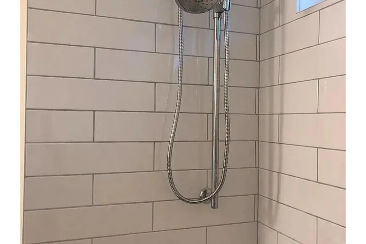 $1050 : Área de Garvanza Highland Park image 6