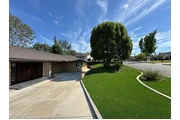 $1660 : spacious, open living home thumbnail
