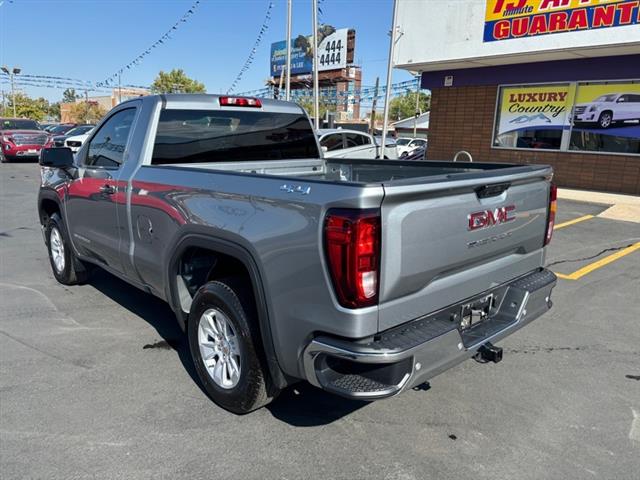 $47299 : 2024 GMC Sierra 1500 4WD Reg image 3