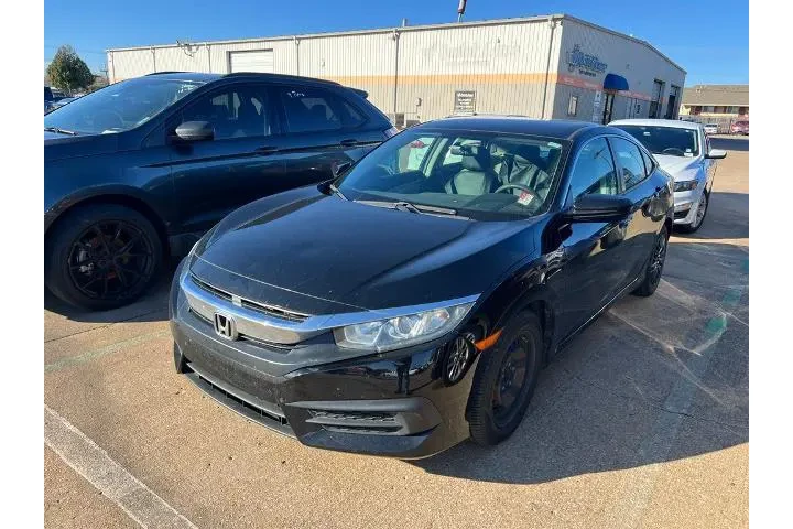 $11795 : Honda Civic 2017 LX 4dr Seda image 1