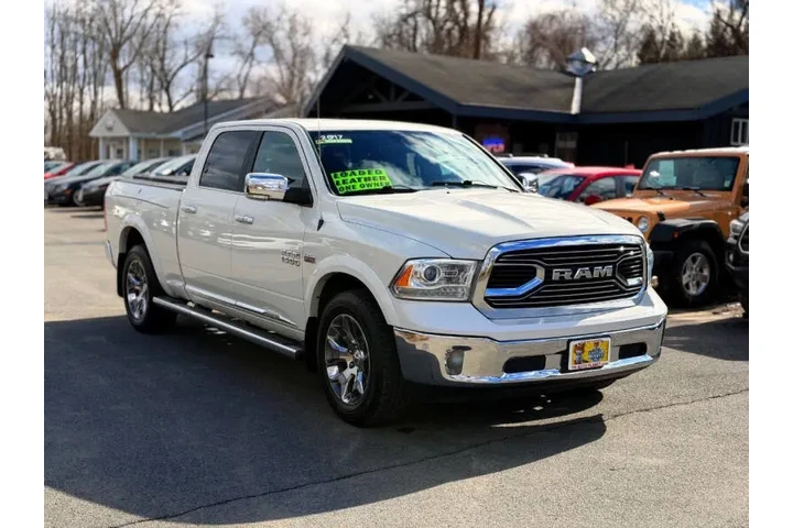 $25995 : 2017 RAM 1500 Laramie Limited image 4