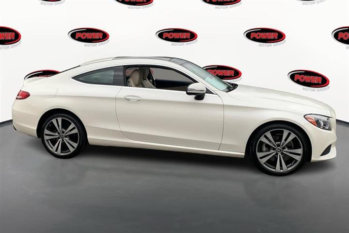 $19995 : Used 2017 C-Class C 300 Coupe image 3