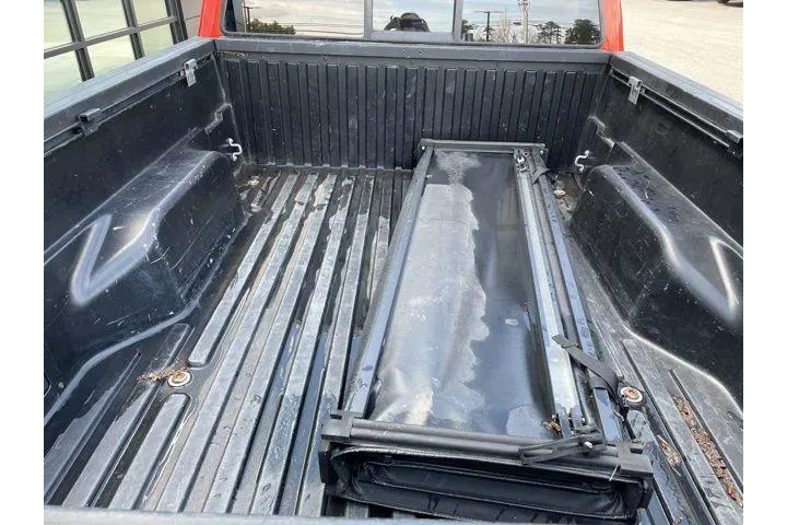 $24995 : Toyota Tacoma 2016 4x4 SR5 V image 9