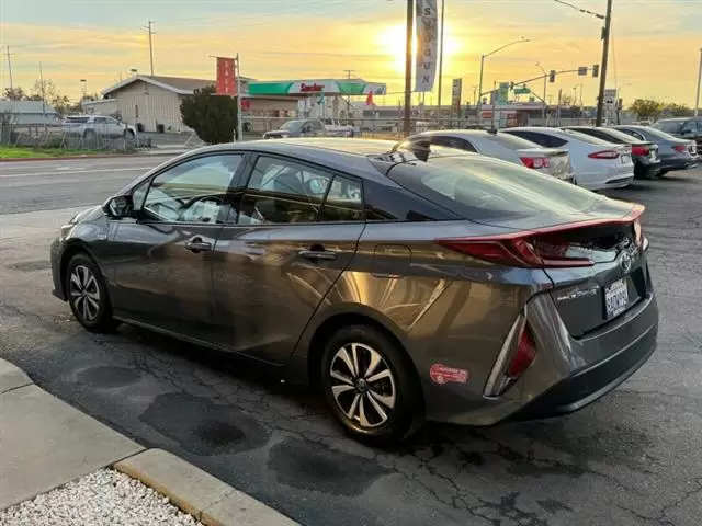 $21995 : 2017 Prius Prime Plus image 6