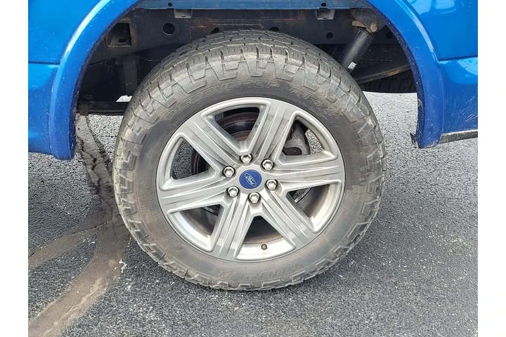 $18395 : Ford F-150 2018 4x4 Lariat 4 image 10