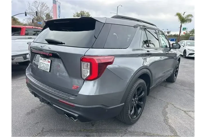 $28900 : Ford Explorer 2022 AWD ST 4d image 6