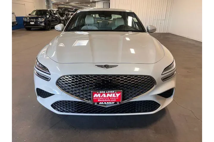 $27442 : Genesis G70 2024 image 8