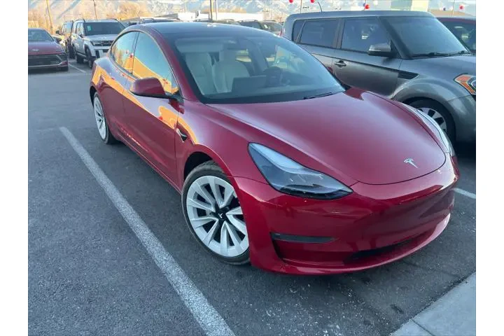 $25231 : Tesla Model 3 2021 AWD Long image 1