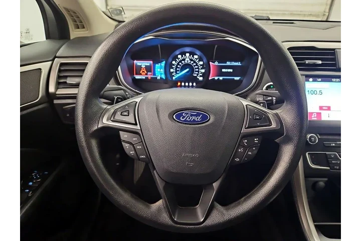 $11998 : Ford Fusion 2017 SE 4dr Seda image 10