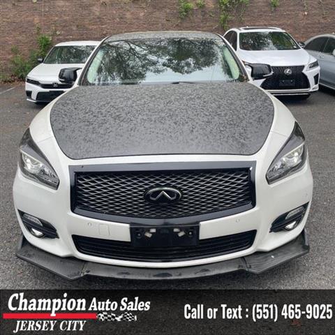 Used 2018 Q70L 3.7 LUXE AWD f image 3