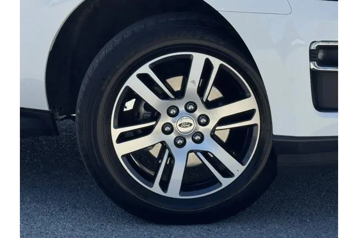 $39981 : Ford Expedition 2024 4x2 Lim image 3