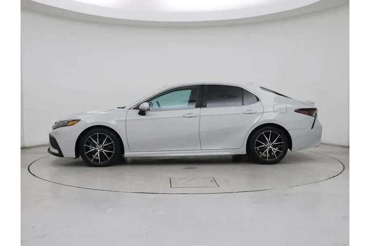 $26998 : Toyota Camry Hybrid 2022 SE image 3