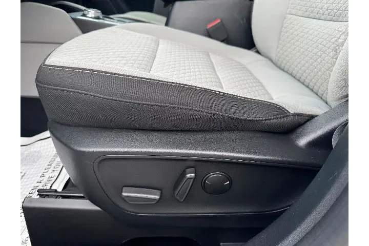 $24988 : Ford Escape 2023 AWD Active image 8