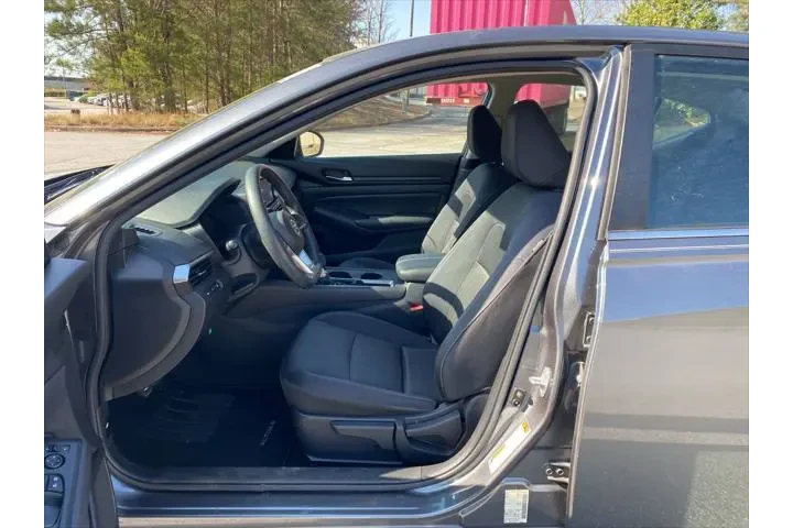 $16860 : Nissan Altima 2022 2.5 S 4dr image 9