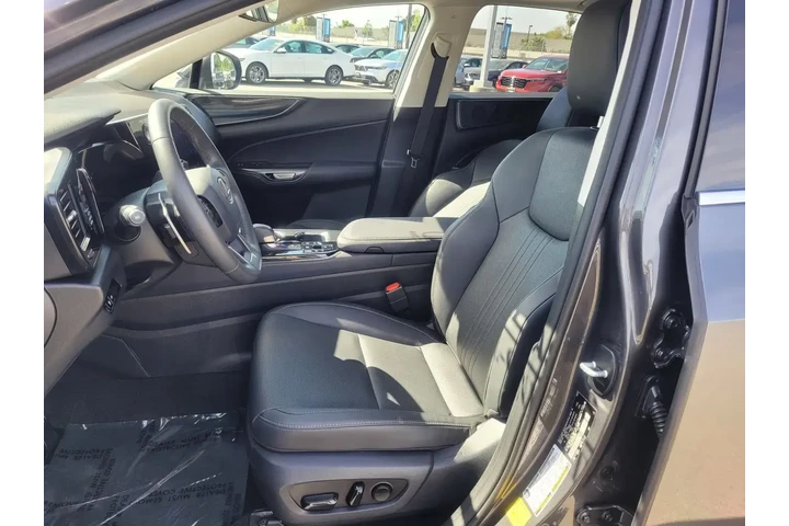$37988 : Lexus NX 350 2022 AWD 4dr Cr image 10