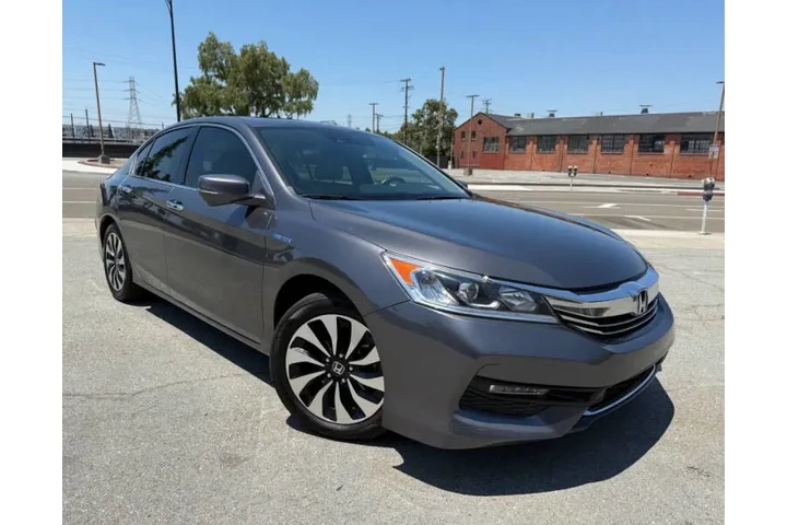 2017 Accord Hybrid EX-L image 3