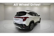 $19295 : Kia Seltos 2024 AWD S 4dr SU thumbnail