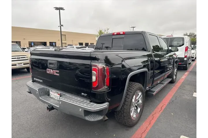$27995 : GMC Sierra 1500 2018 4x2 SLT image 3
