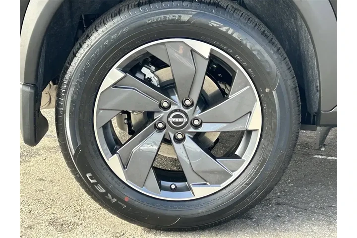 $32900 : Nissan Rogue 2026 Dark Armor image 7