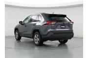 $33998 : Toyota RAV4 2022 AWD XLE 4dr thumbnail