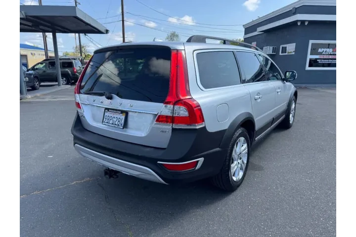$8998 : 2015 XC70 3.2 Premier Plus image 6
