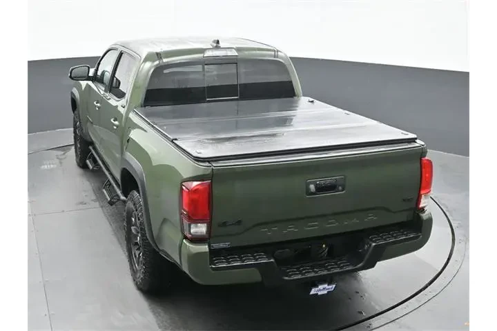 $32759 : Toyota Tacoma 2021 4x4 SR5 V image 10