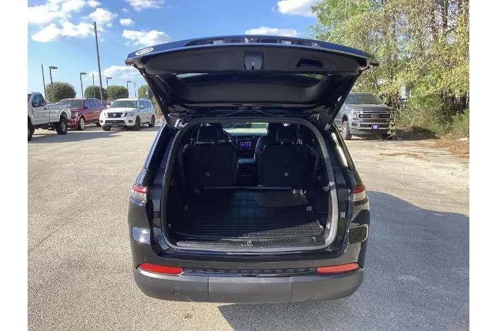 $38165 : Jeep Grand Cherokee L 2025 4 image 9