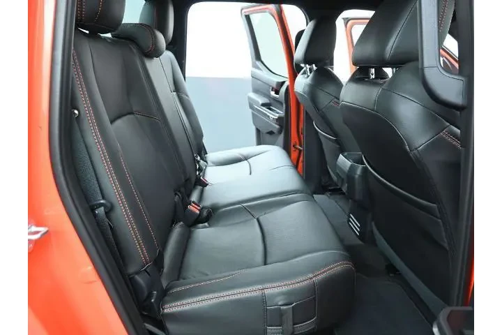 $38849 : Toyota Tacoma 2024 4x2 SR5 4 image 10