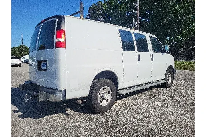 $23997 : Chevrolet Express 2022 2500 image 2
