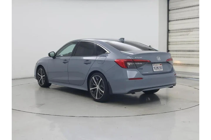 $25998 : Honda Civic 2023 Touring 4dr image 2